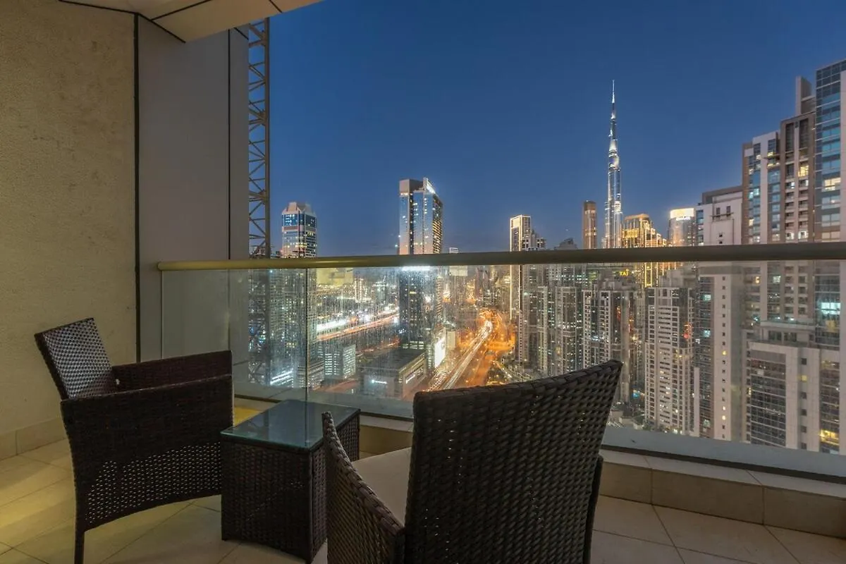 Classy 2-Bedrooms Apartment With Vintage-Inspired Furniture At Executive Tower M! contacts