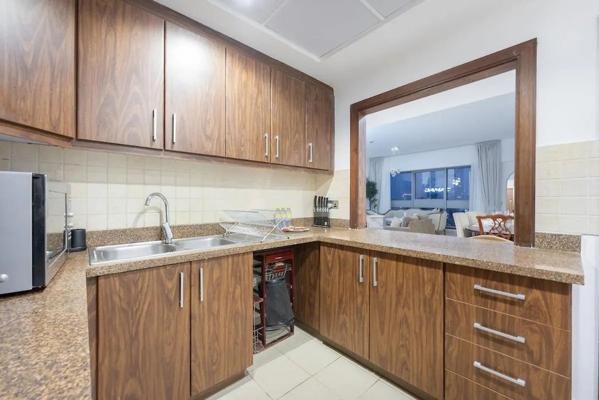 Classy 2-Bedrooms Apartment With Vintage-Inspired Furniture At Executive Tower M! Dubai 0*,